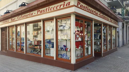 Foto di Pasticceria Petrella Salvatore