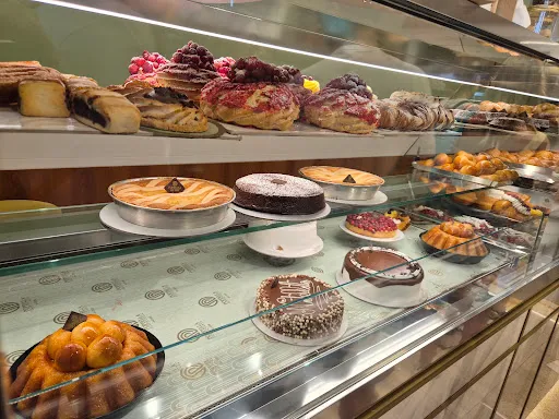 Foto di Pasticceria Poppella