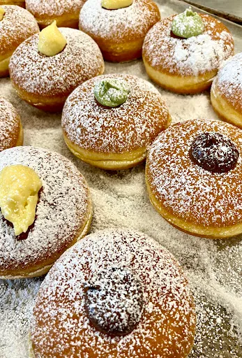 Foto di Pasticceria Tre Fontane Di Sabato Tiziana e C.