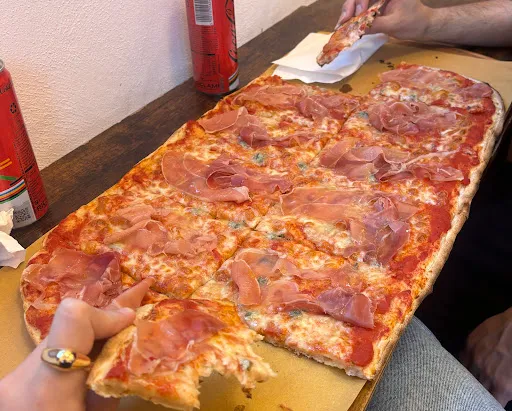 Pizza alla Fara