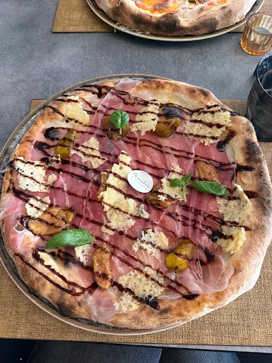 Foto di Pizzeria Entrée