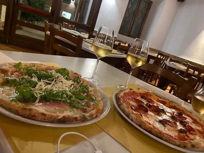 Pizzeria Mediterranea - Tre Archi