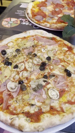 Foto di Pizzeria Navigli Pizza Tua Qui Milano