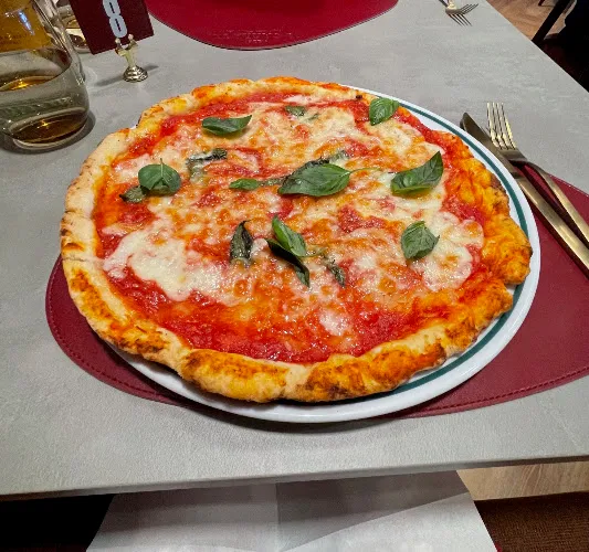 Pizzeria 'O Sarracin (Milano)