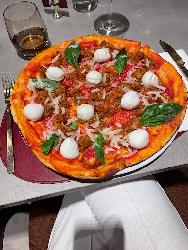 Foto di Pizzeria 'O Sarracin (Milano)