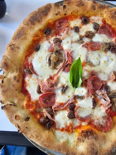 Foto di Pizzeria Positano Milano - Colonne di San Lorenzo