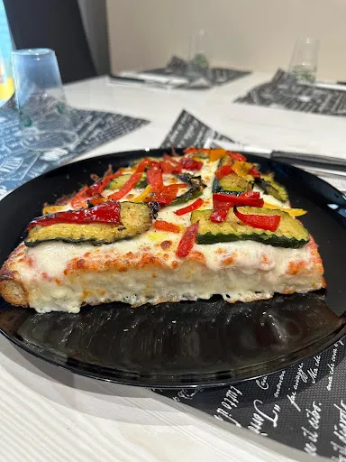 Pizzeria degli Artisti Pizza Al Trancio e Tradizionale