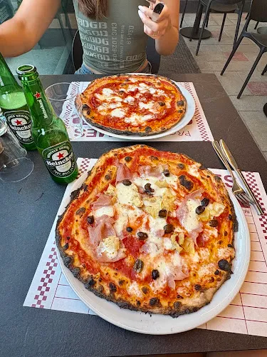 Pronto Pizzeria
