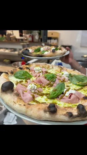 Foto di Regina Sofia Ristorante Pizzeria Napoletana & Locanda