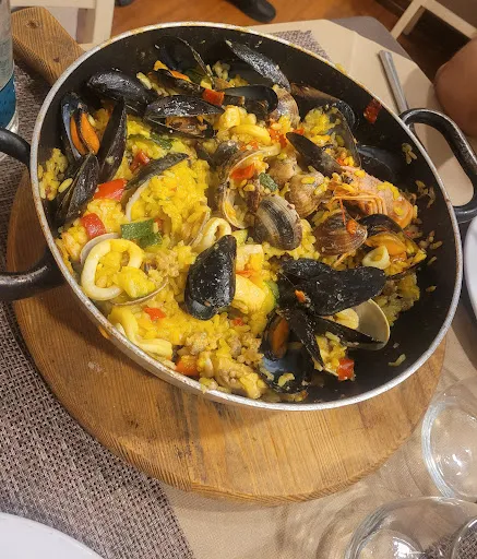 Ristorante e Pizzeria " Primopiano"