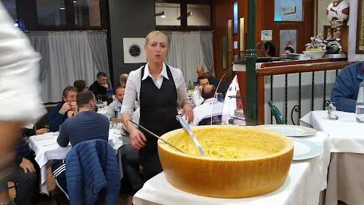Foto di Ristorante pizzeria Jolly Reggio Emilia