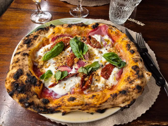 SM Pizzeria contemporanea