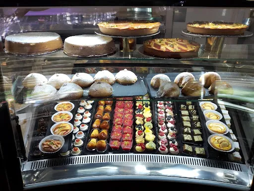 Foto di Salvo Albicocco Pasticcerie Viale Regione Siciliana