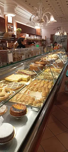 Foto di Santino Panetteria Pasticceria - Perugia centro