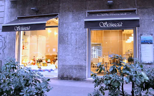 Foto di Sciuscià pasticceria e pizzeria NAPOLETANA😉