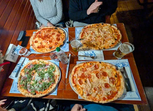 Sebastian Pub - Pizzeria