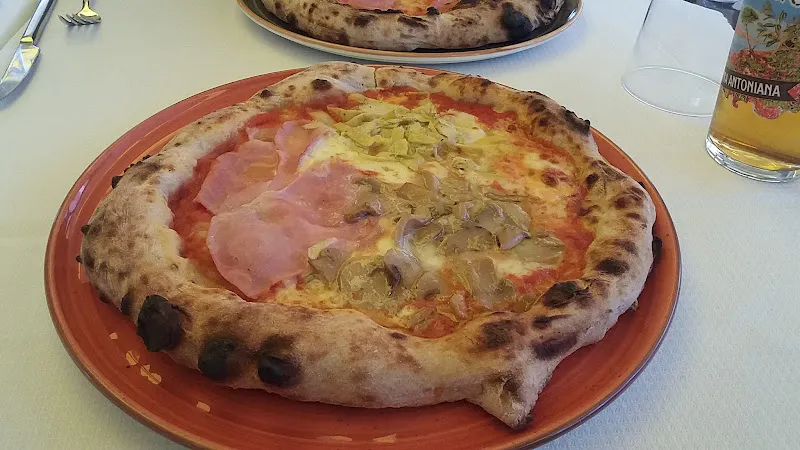 Serenella Pizza e Cucina