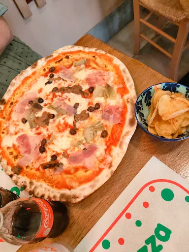 Foto di Superpizza Milano - pizze senza lievito e integrali