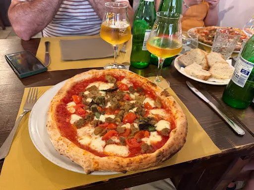 Taverna Caprese | Ristorante - Pizzeria Napoletana