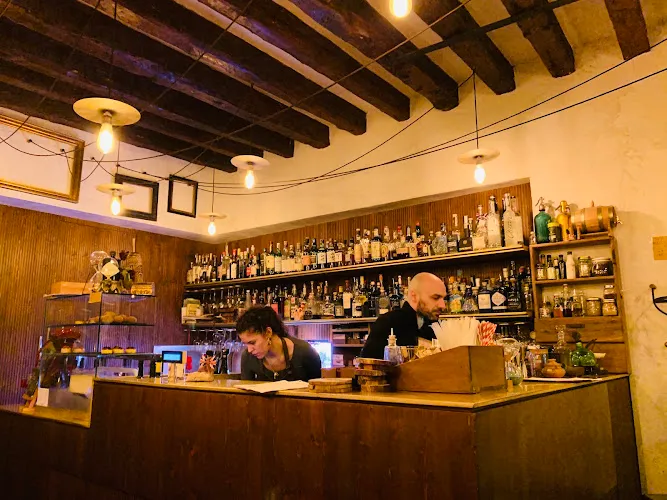 TiME Social Bar
