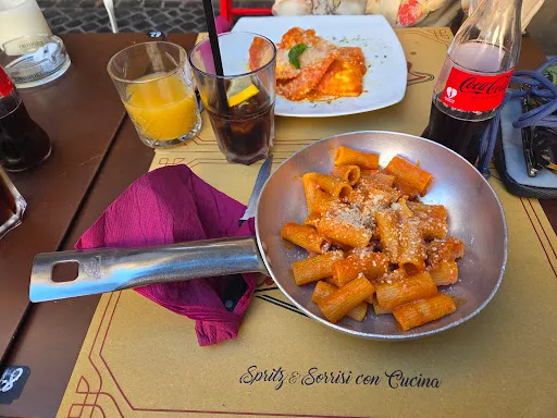 Foto di Tira e Molla Roma
