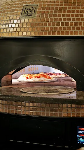 Foto di VERDERAME PRATO - Ristorante Pizzeria - Gluten Free