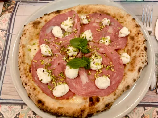 Foto di VOGLIA 'E TURNÀ- Pizzeria Napoletana