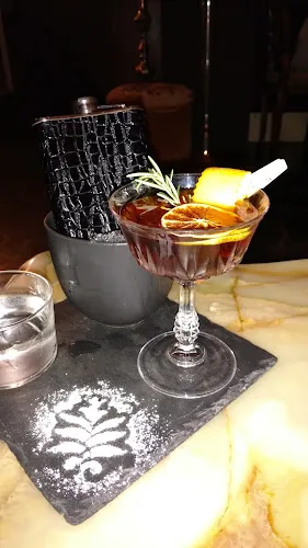 Velvet craftcocktailbar