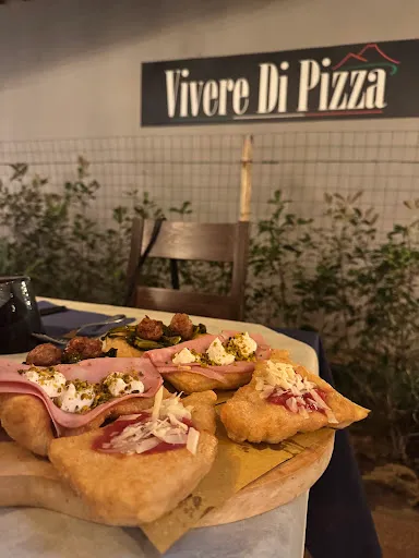 Foto di Vivere di pizza