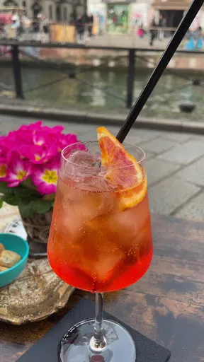 Foto di Zog Milano Navigli