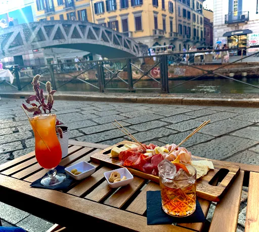 Foto di Zog Milano Navigli
