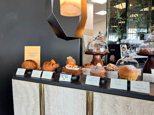 Foto di manì Dolci Lievitati