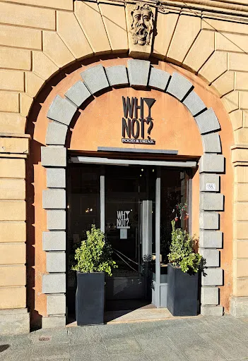 Foto di why not? food and drink