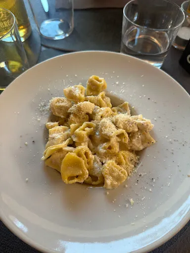 Foto di why not? food and drink