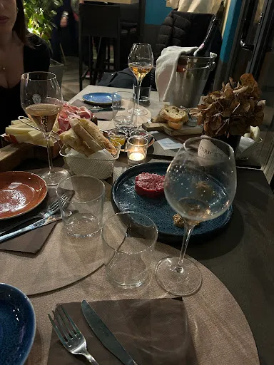 Foto di why not? food and drink